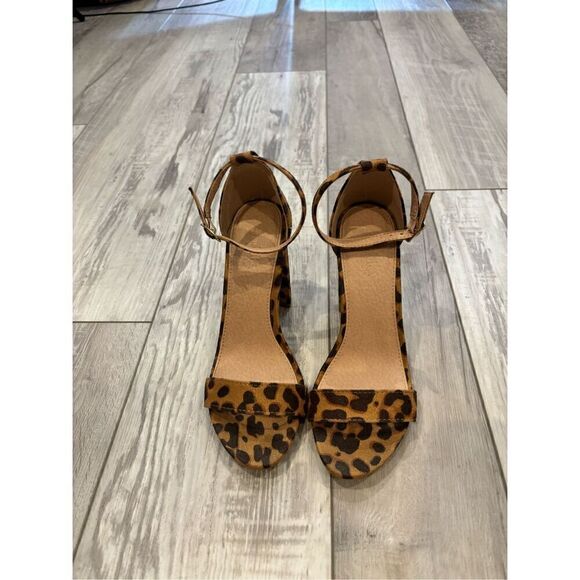 Charlotte Russe Leopard Heels size 7 - Picture 2 of 10
